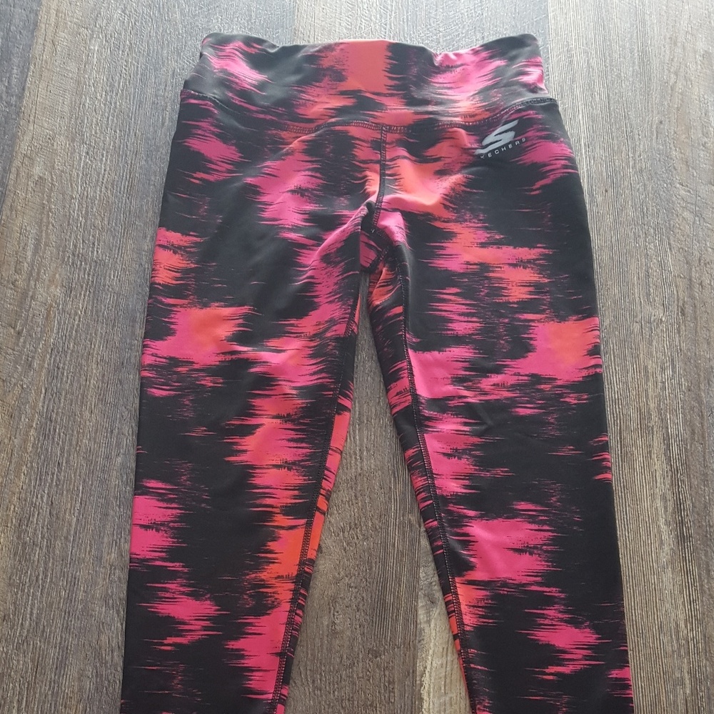 Sketchers performance leggings